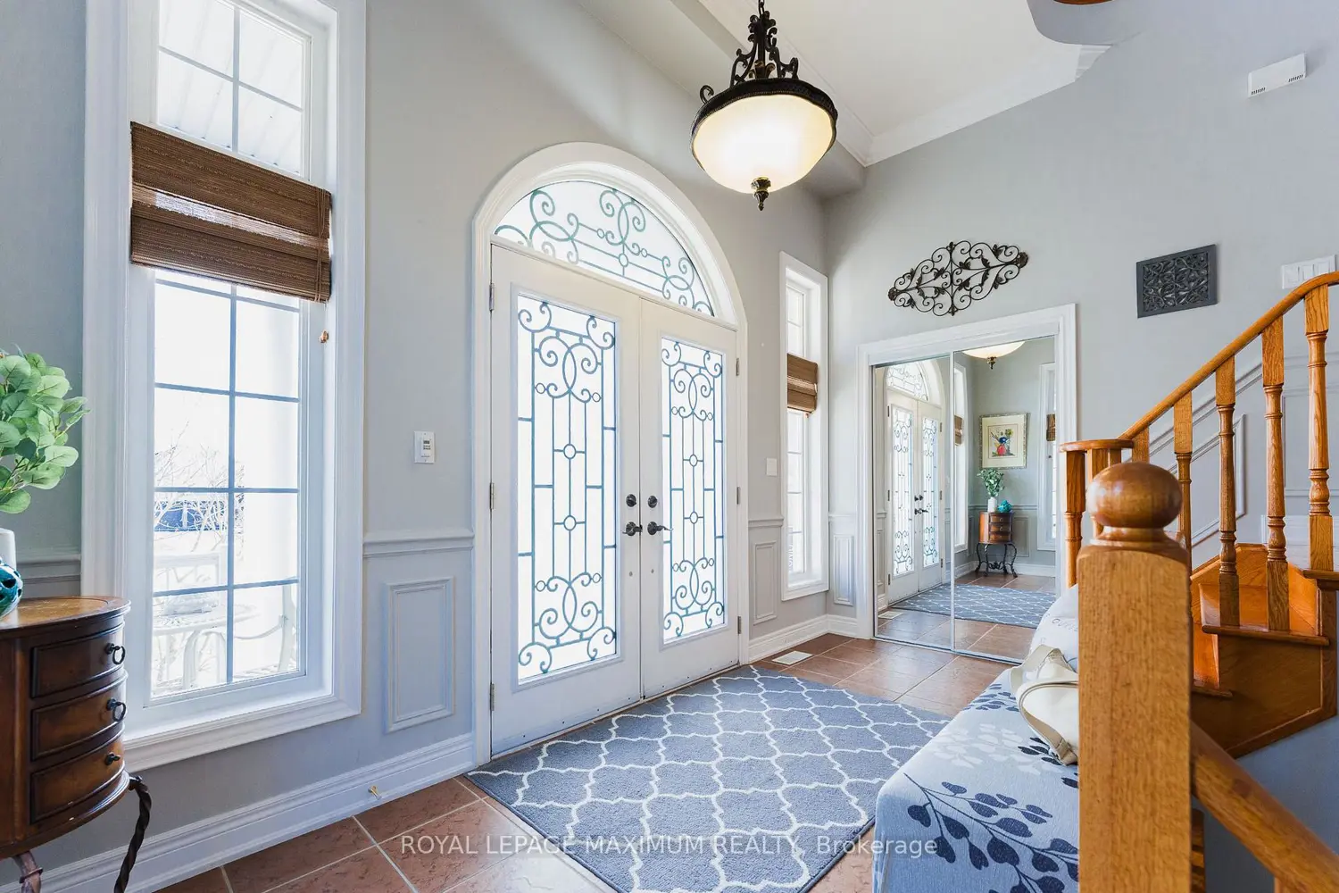 89 Silvervalley Drive photo 3