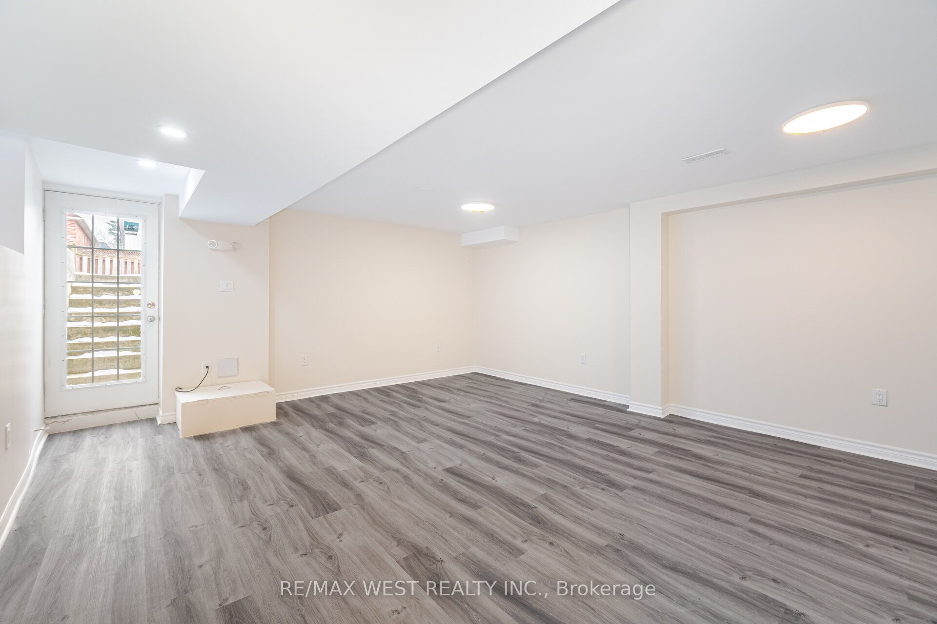 Additional image 6 of BSMT-1122 Hickory Hollow Glen, Mississauga, ON, L5W 1Z8