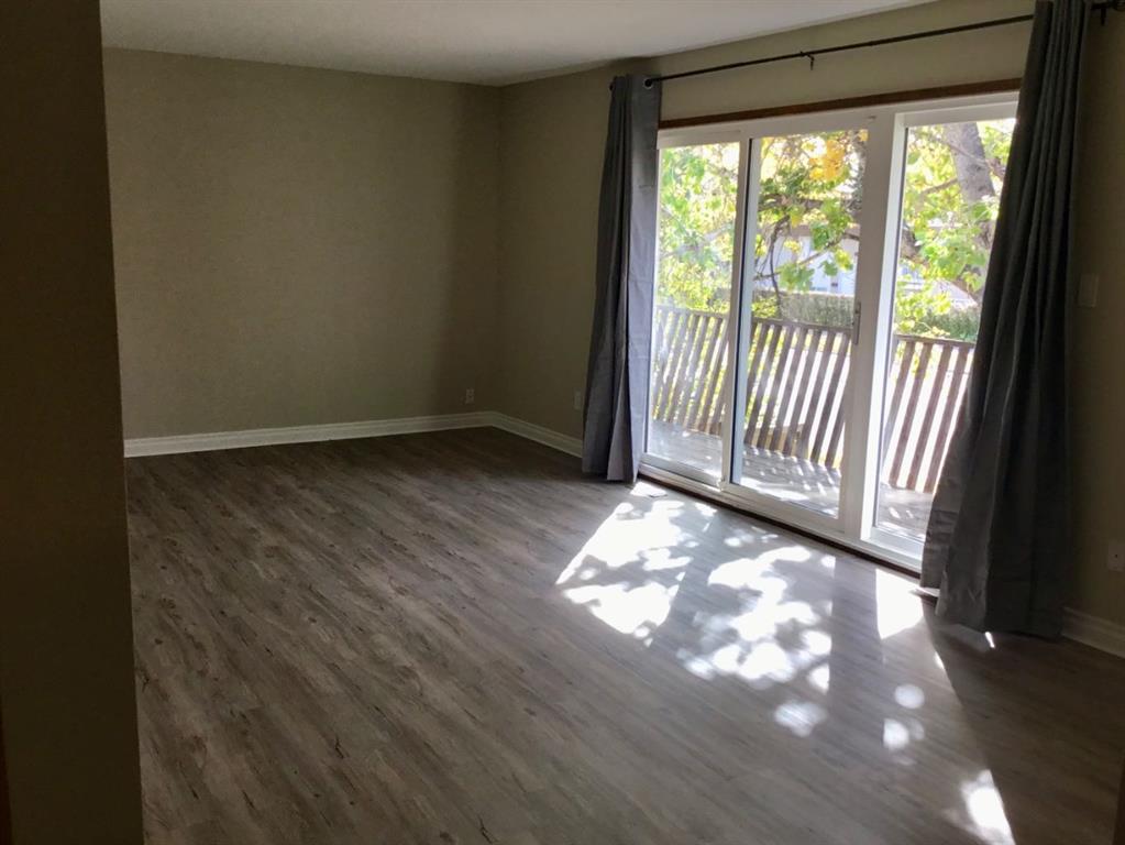 Additional image 3 of 4824 Varsity Drive NW, Calgary, AB, T3A 1A3