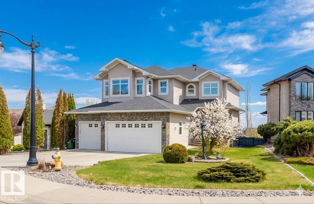 3412 Macneil Link NW, Edmonton, AB, T6R3V4