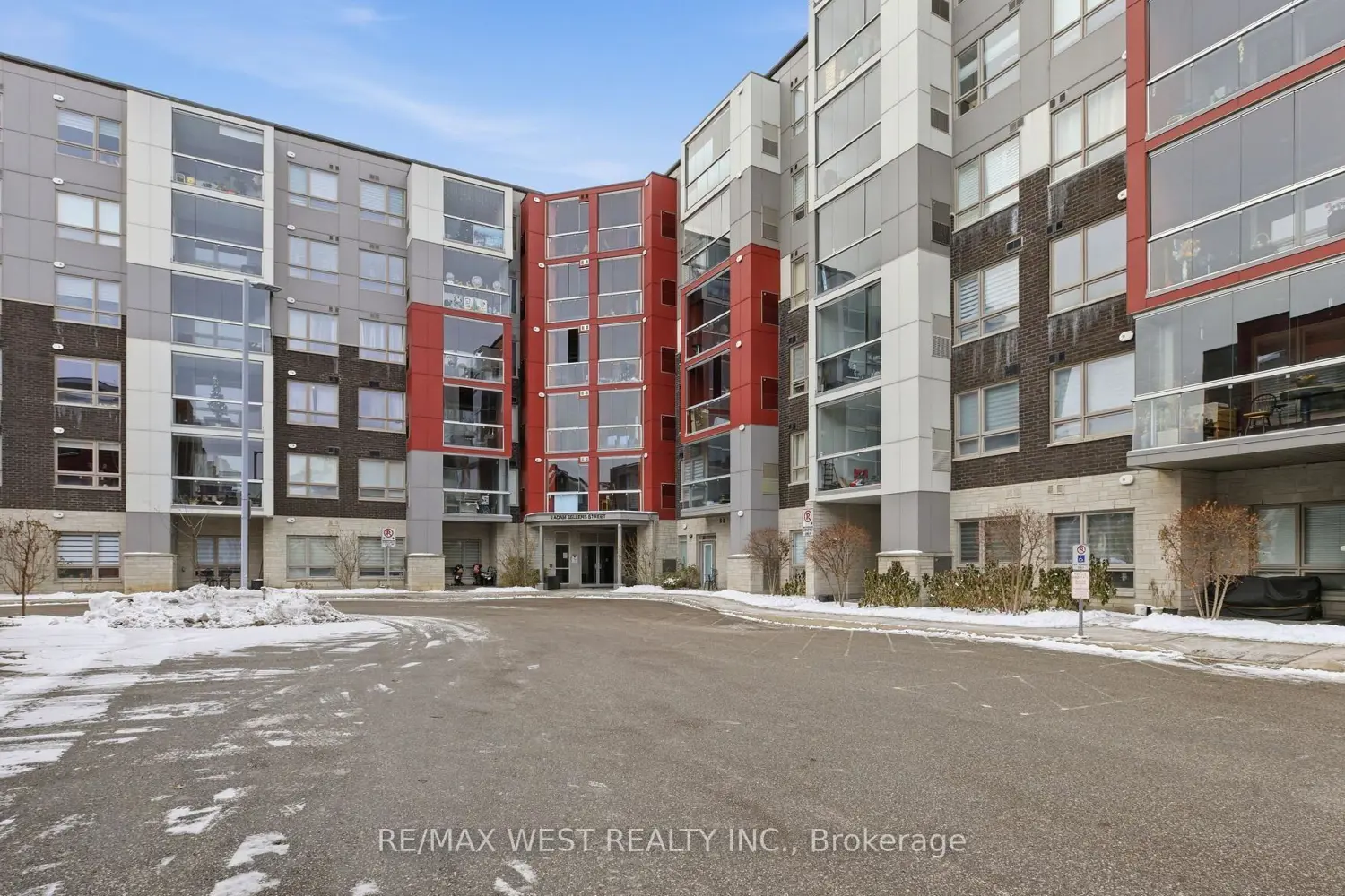 Additional image 6 of 2 Adam Sellers Street 412