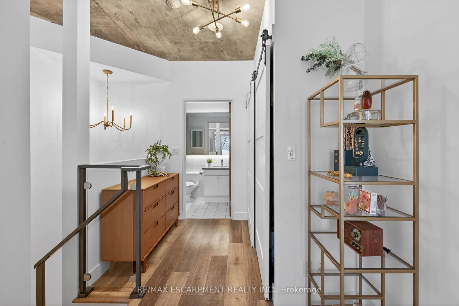Additional image 7 of 1005 King Street 127