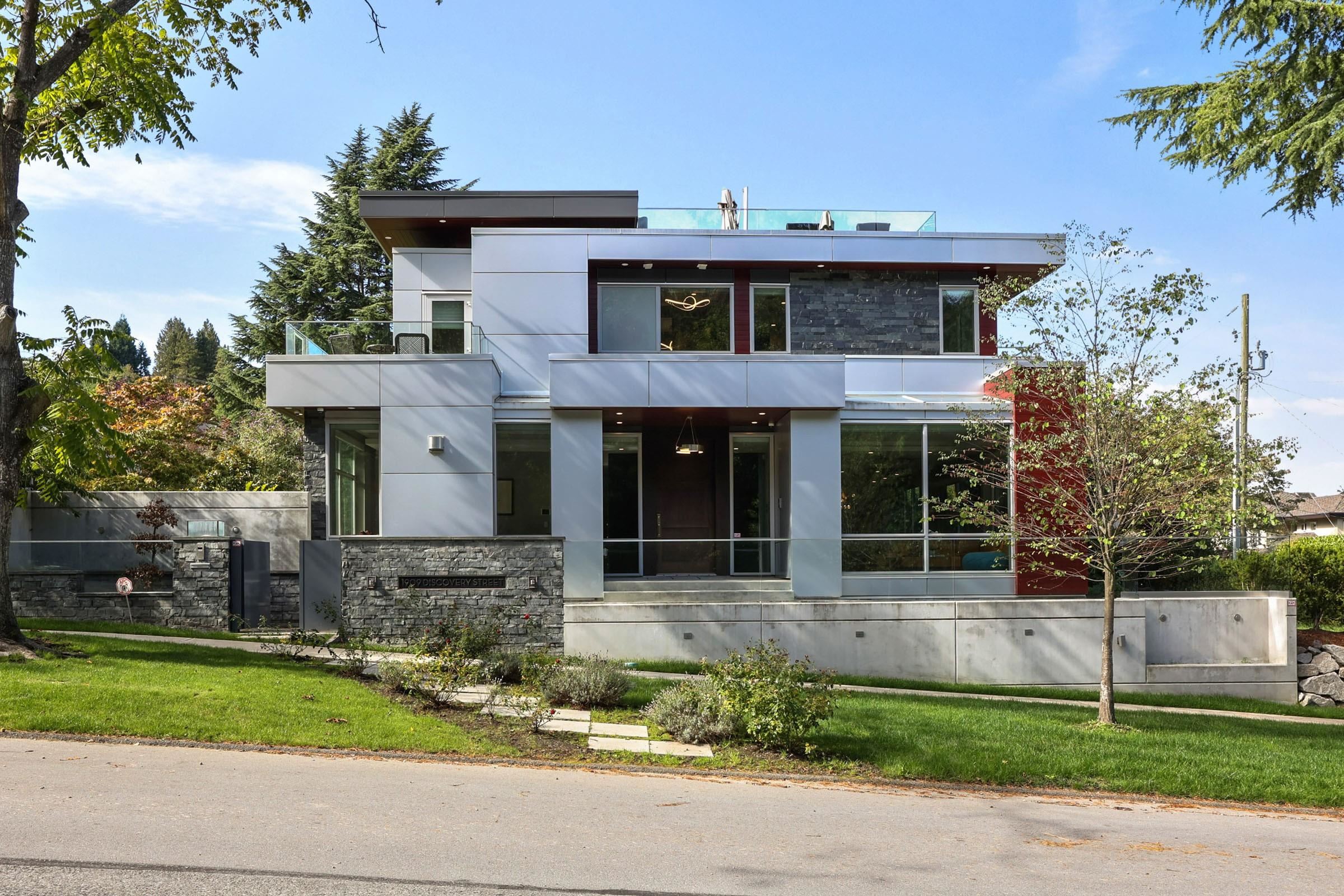 Additional image 2 of 1909 Discovery Street, Vancouver, BC, V6R 4K5