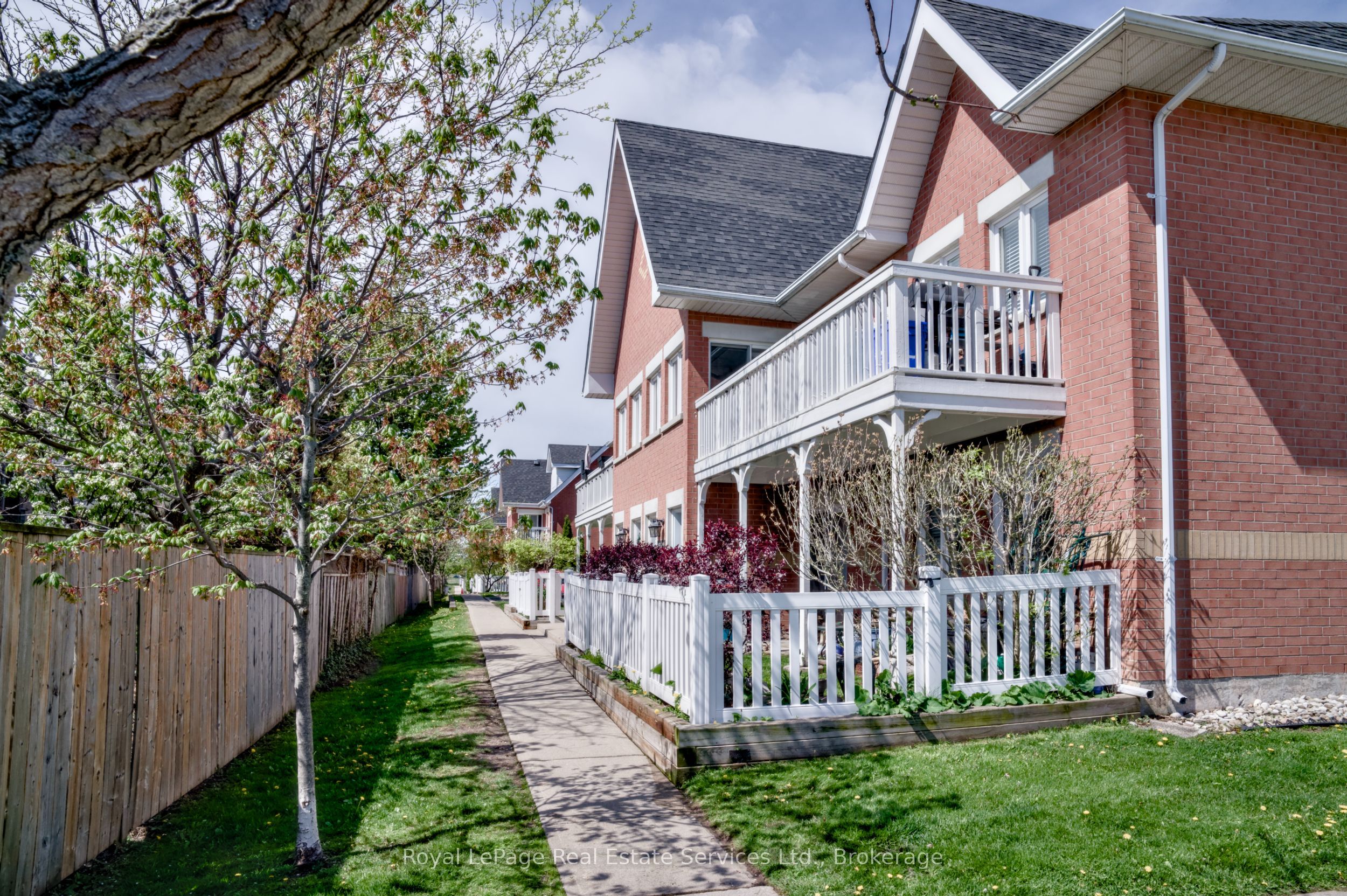 507-1701 Lampman Avenue, Burlington, ON, L7L 6R9