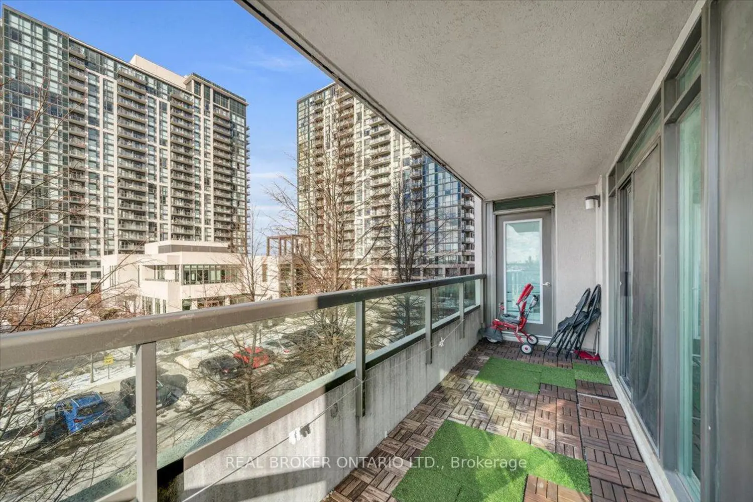 Additional image 17 of 335 Rathburn Road 312
