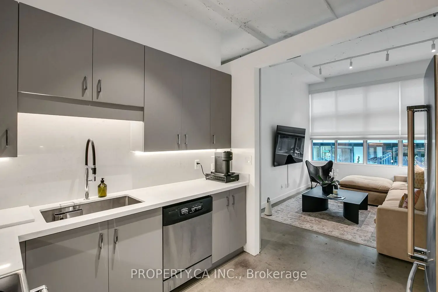 Additional image 9 of 188 Eglinton Avenue 306