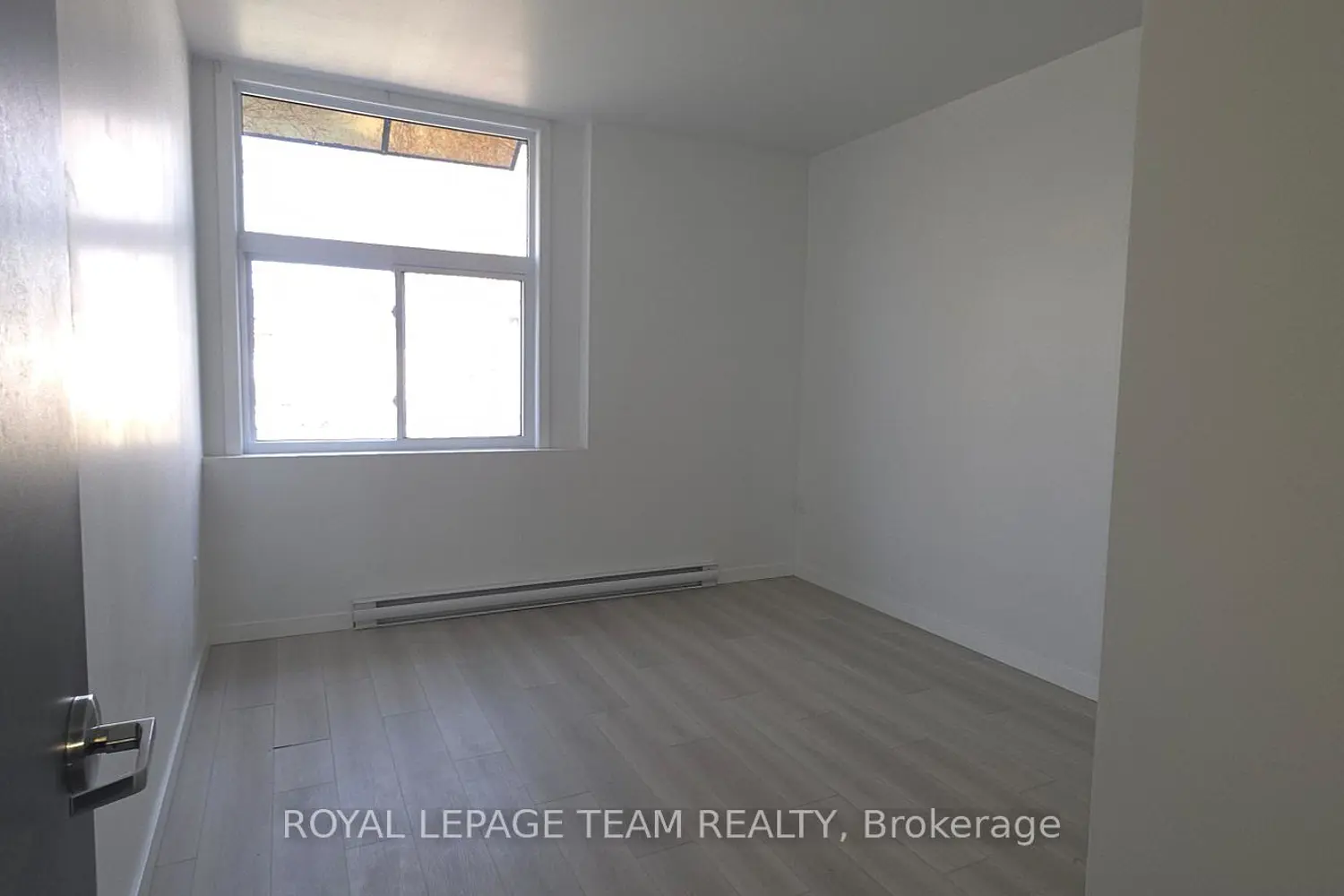 Additional image 9 of 822 Marlborough Street