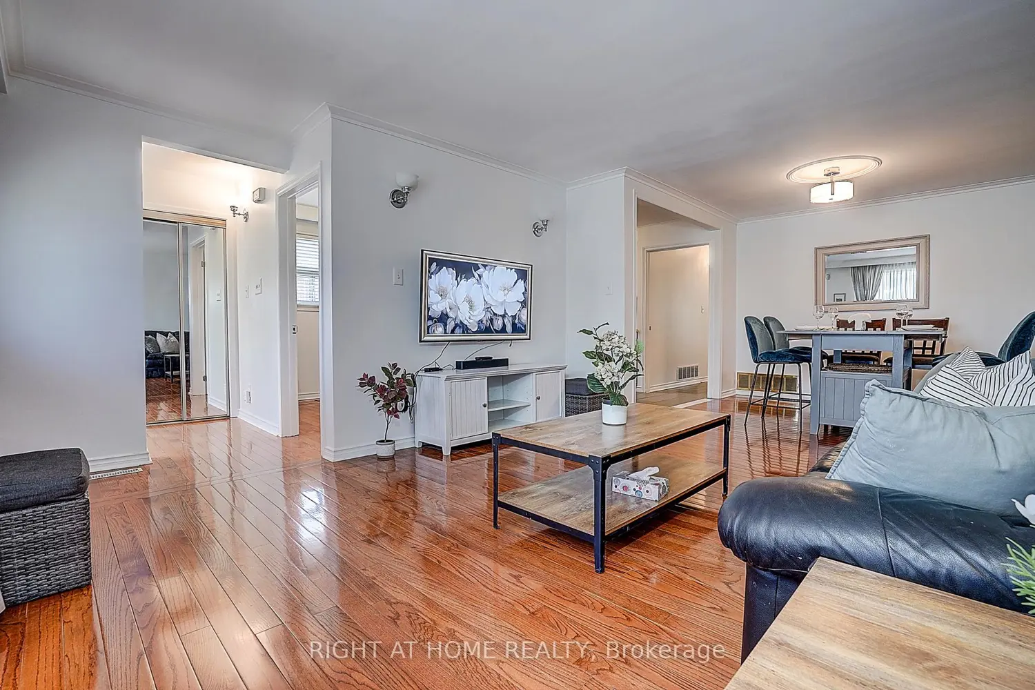 Additional image 6 of 42 Franel Crescent