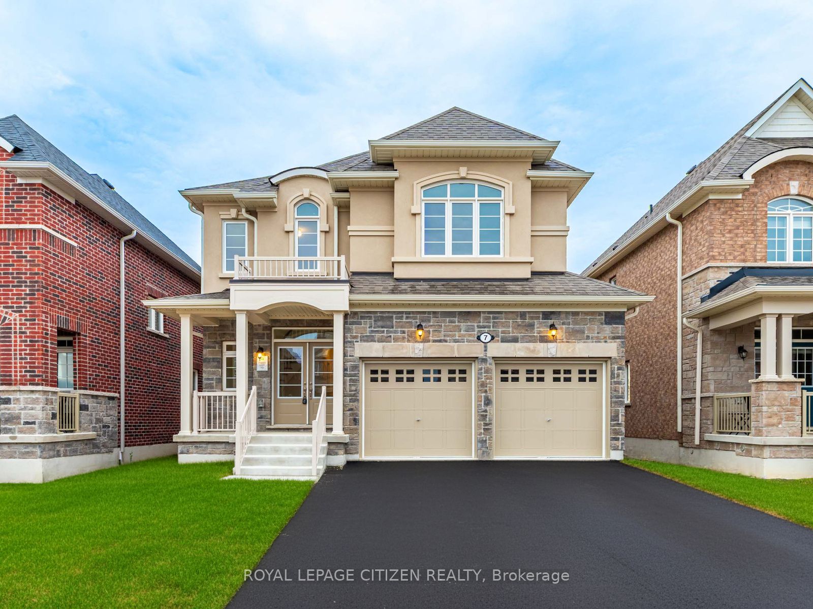 7 Jeanne Pynn Avenue, Georgina, ON, L0E 1R0