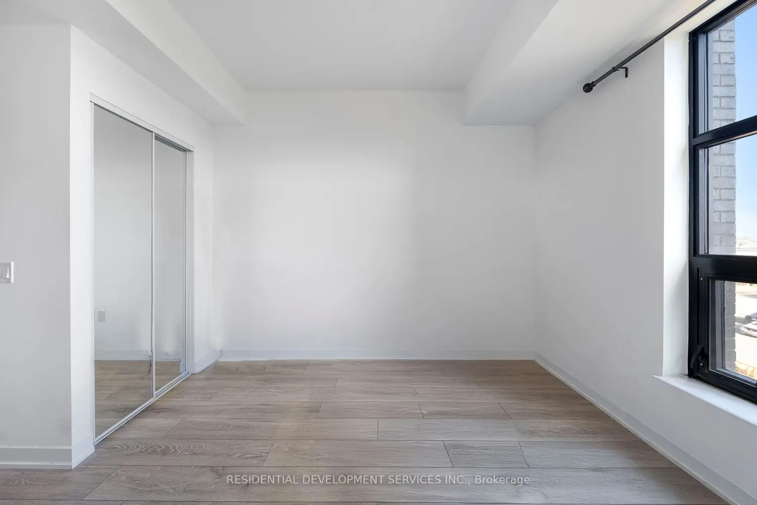 Additional image 16 of 1608 Charles Street 185