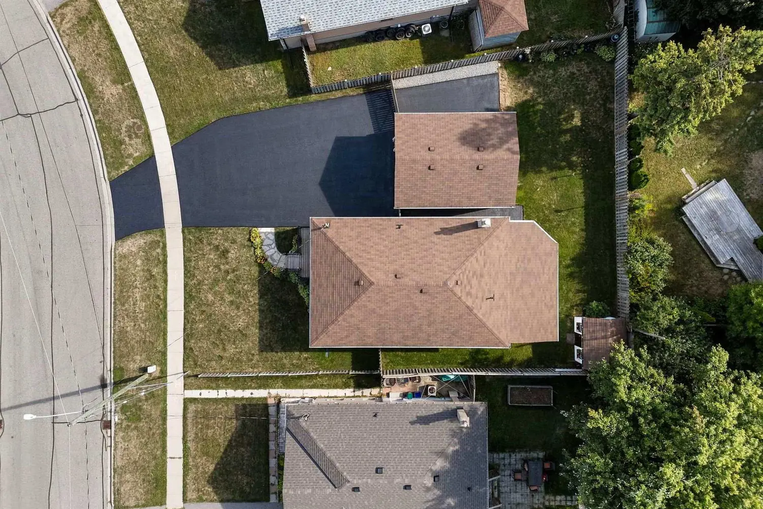 Additional image 3 of 924 Mccullough Drive