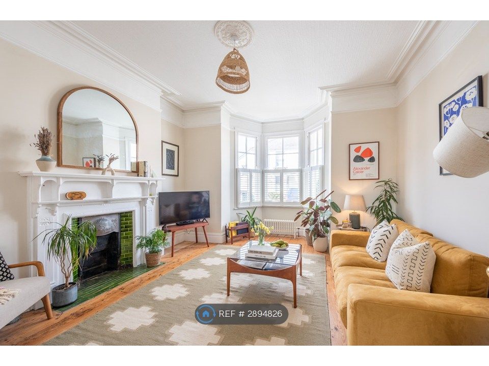 Additional image 2 of 1 bed flat to rentMarlborough Road, Falmouth TR11