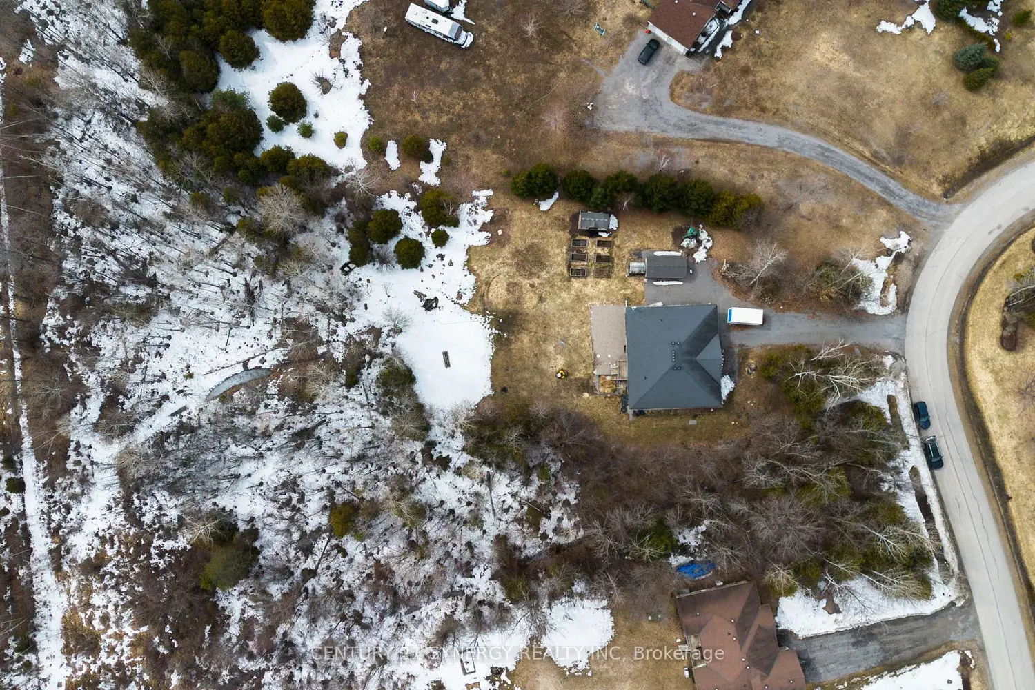 Additional image 20 of 42 Empress Drive
