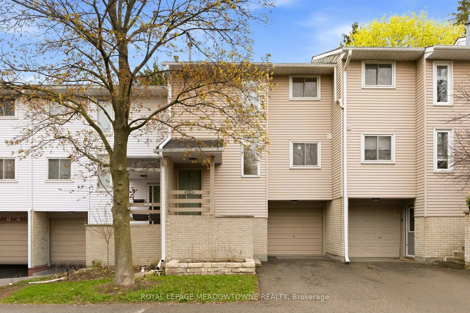 Additional image 2 of 8 Lynden Circle