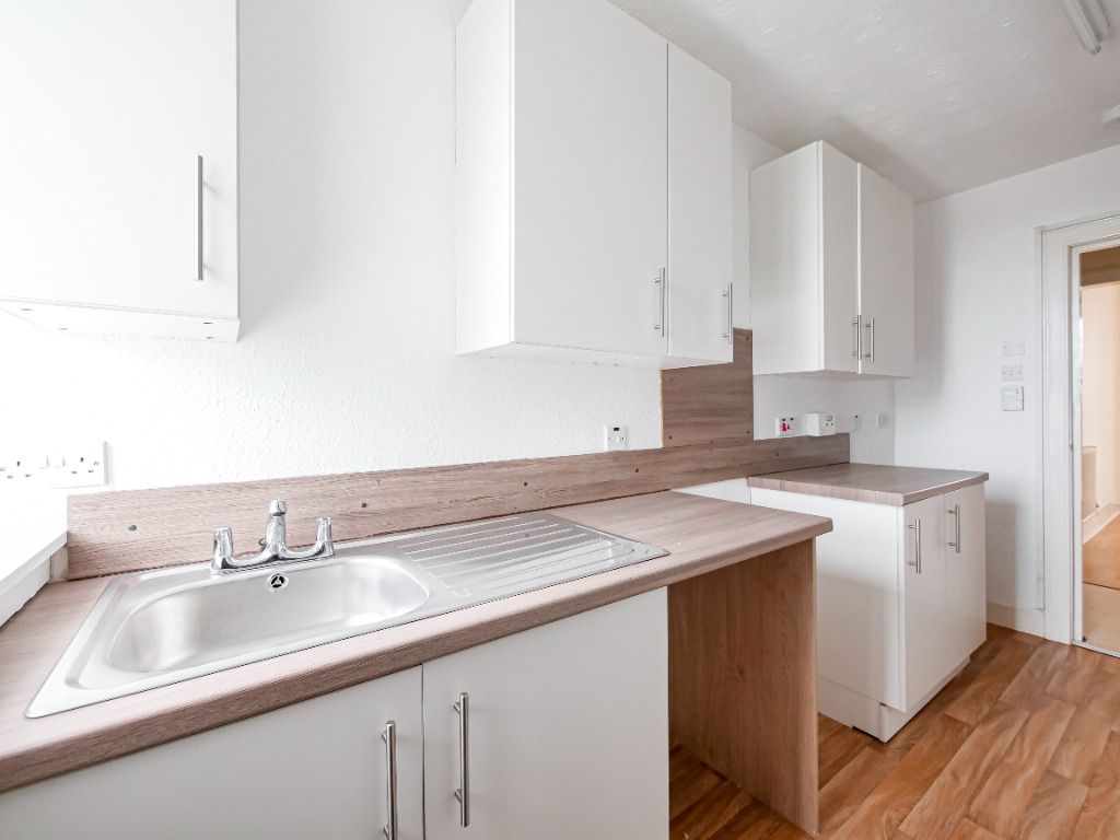 Additional image 3 of 1 bed flat to rentClepington Road, Coldside, Dundee DD3