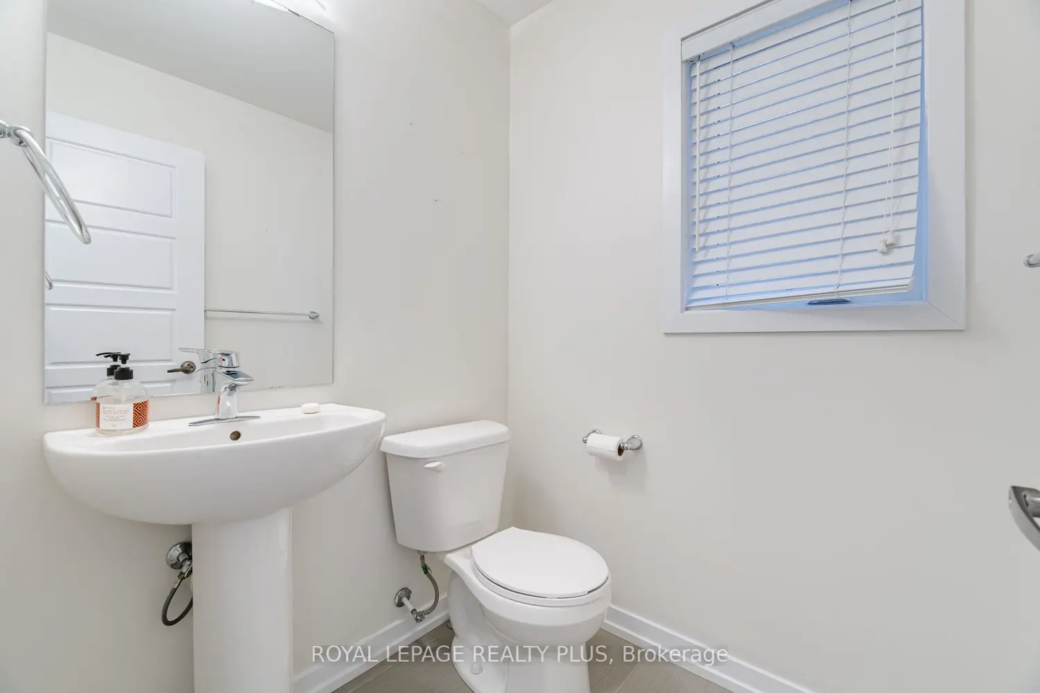 Additional image 8 of 12 Pagebrook Crescent