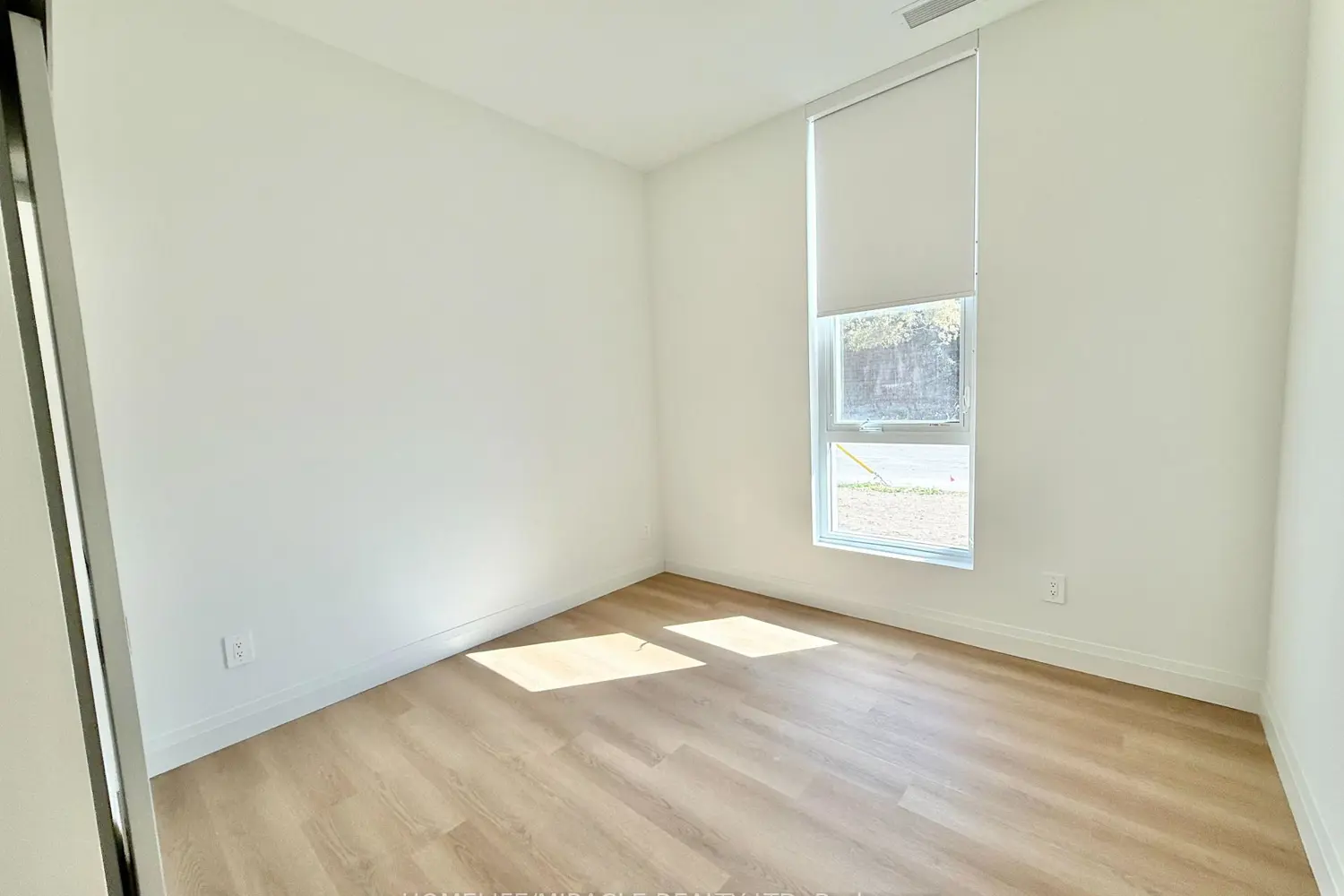Additional image 9 of 1333 Weber Street 104