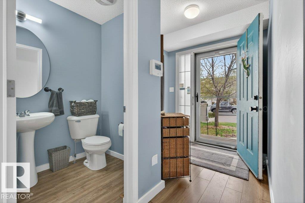 Additional image 3 of 13956 137 Street NW, Edmonton, AB, T6V1X3