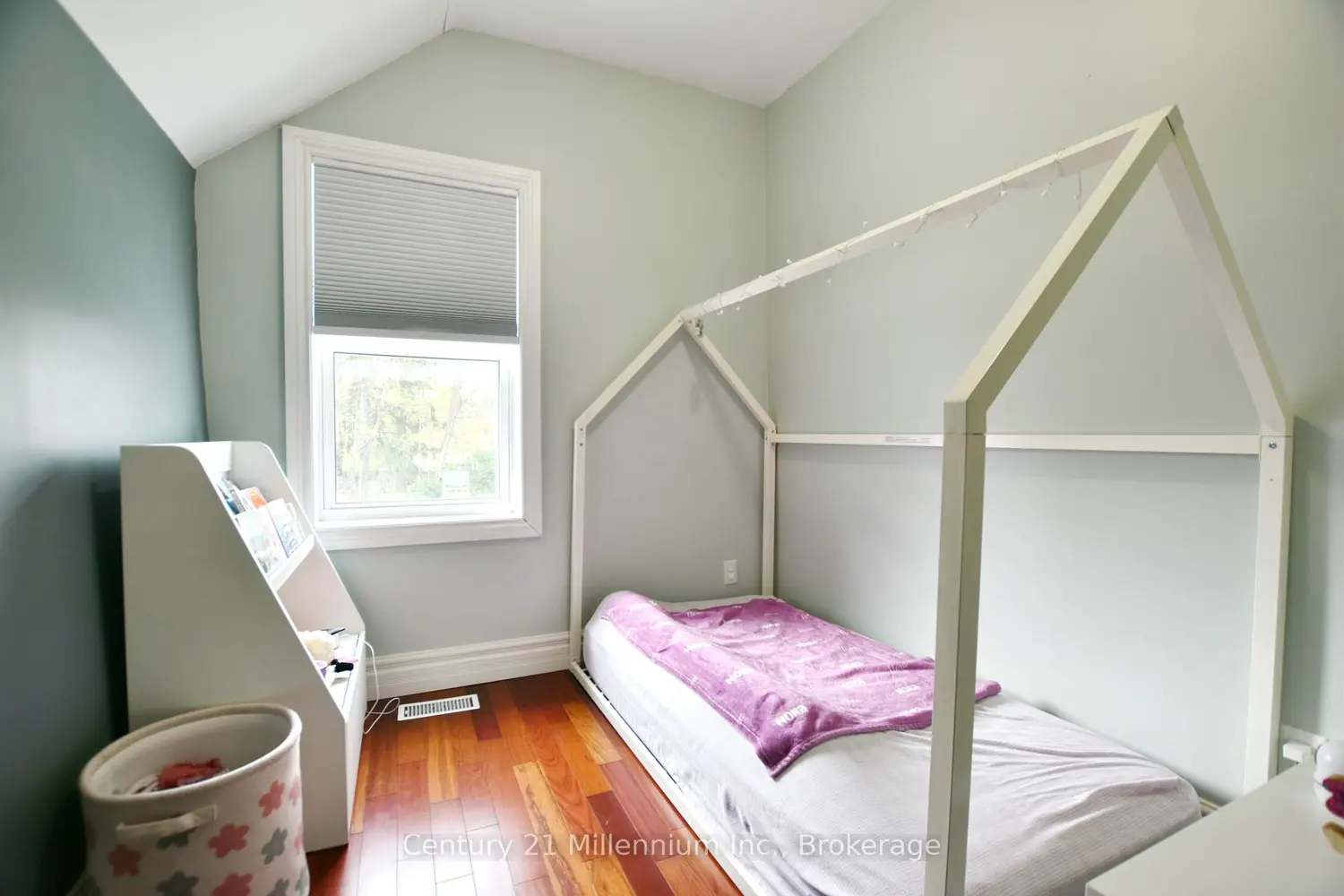 Additional image 15 of 501 14Th Street