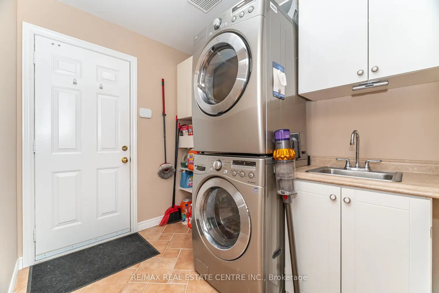 Additional image 13 of 327 Cavendish Drive