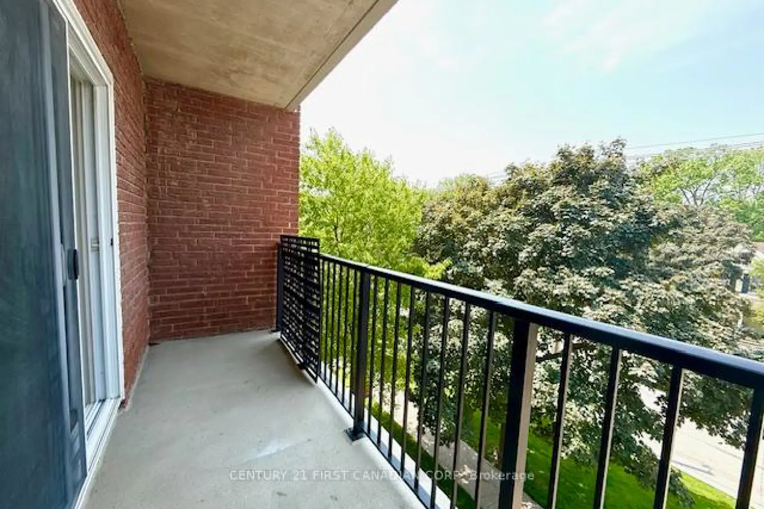 Additional image 7 of 570 William Street 401