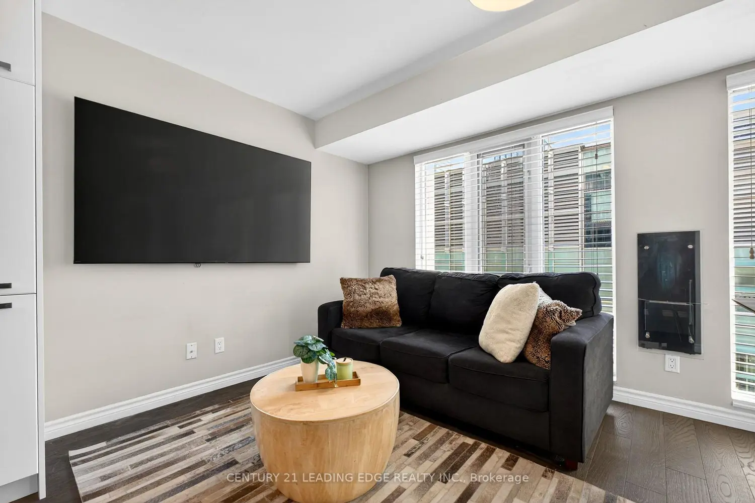 Additional image 9 of 200 Victoria Street 1214