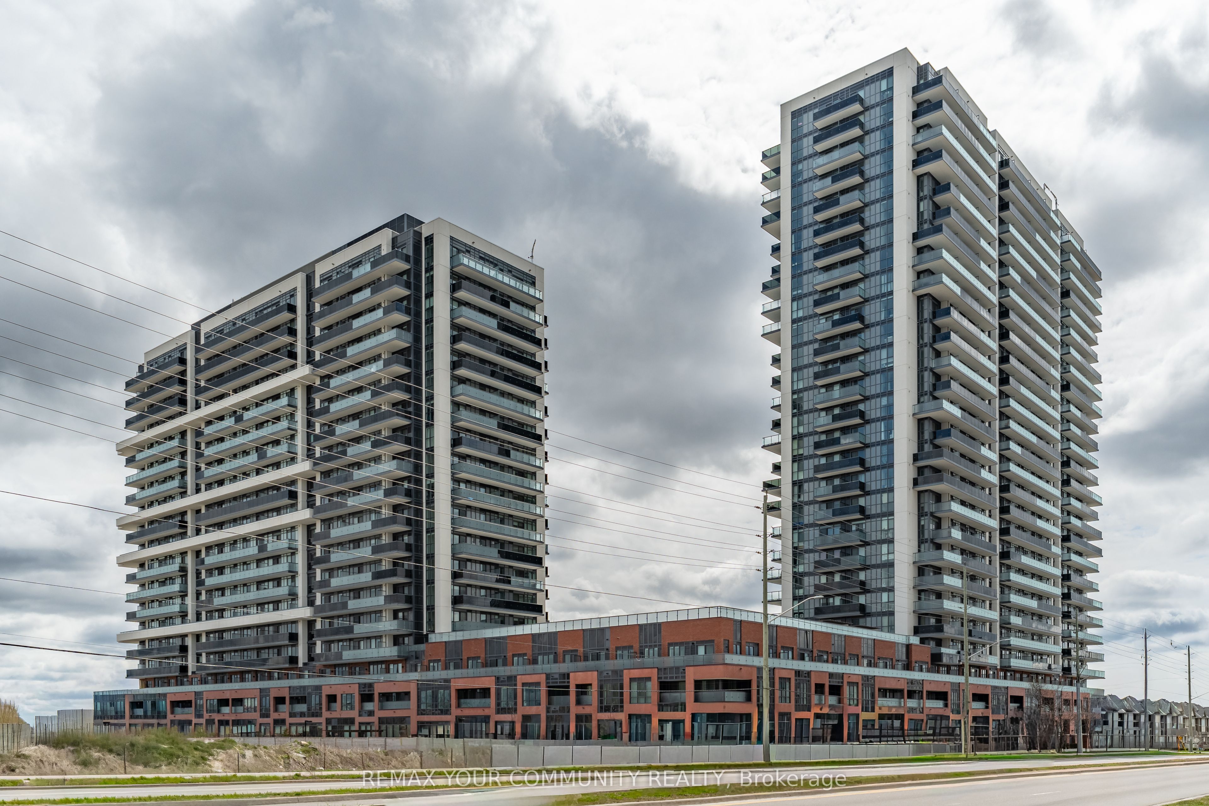 2302-2545 Simcoe Street, Oshawa, ON, L1L 0W3