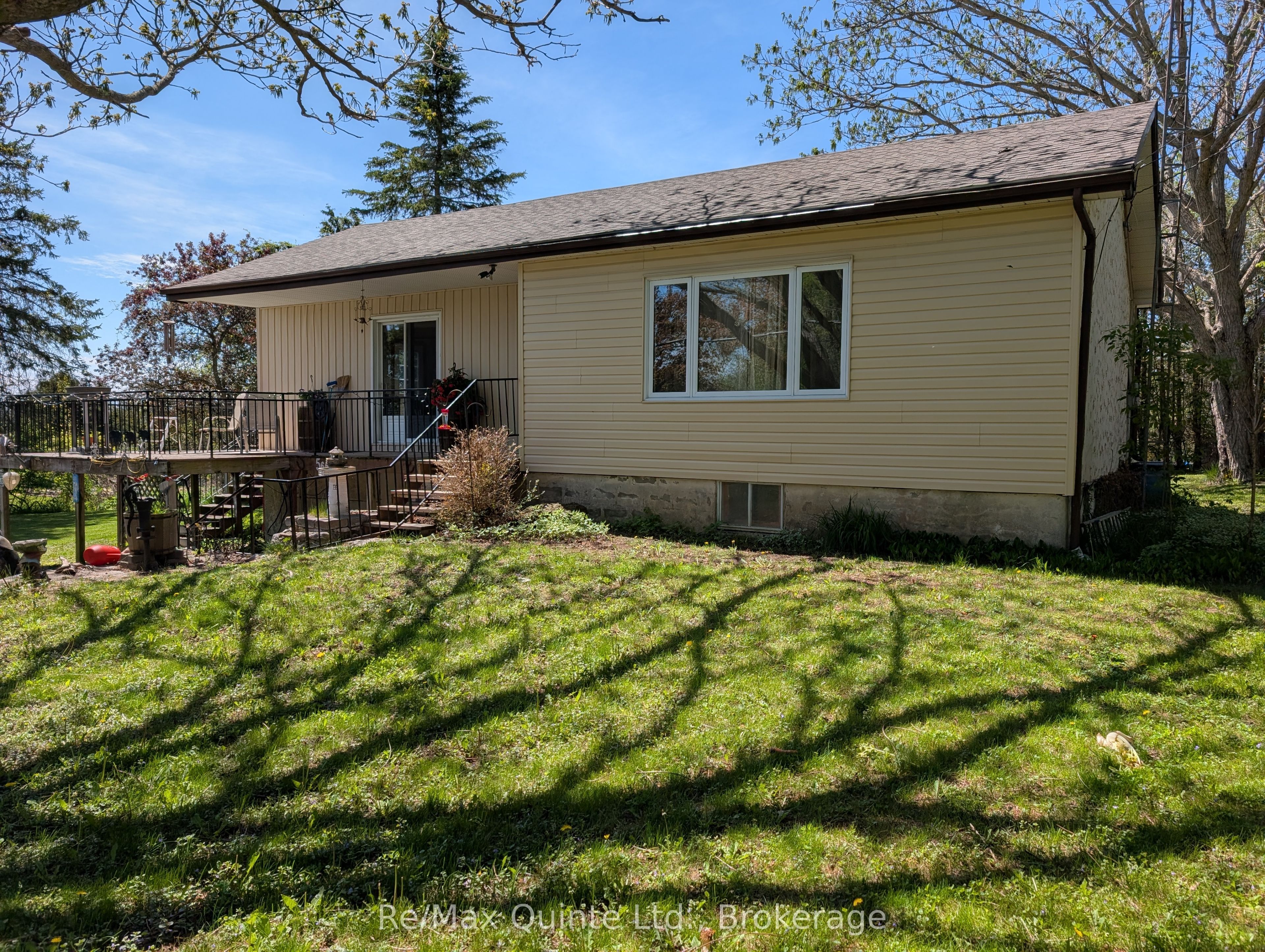 566 Old Milford Road, Prince Edward County, ON, K0K 2T0