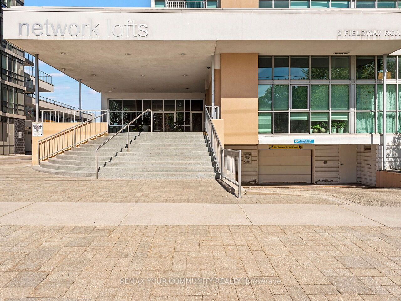 Additional image 2 of 601-2 Fieldway Road, Toronto, ON, M8Z 0B9