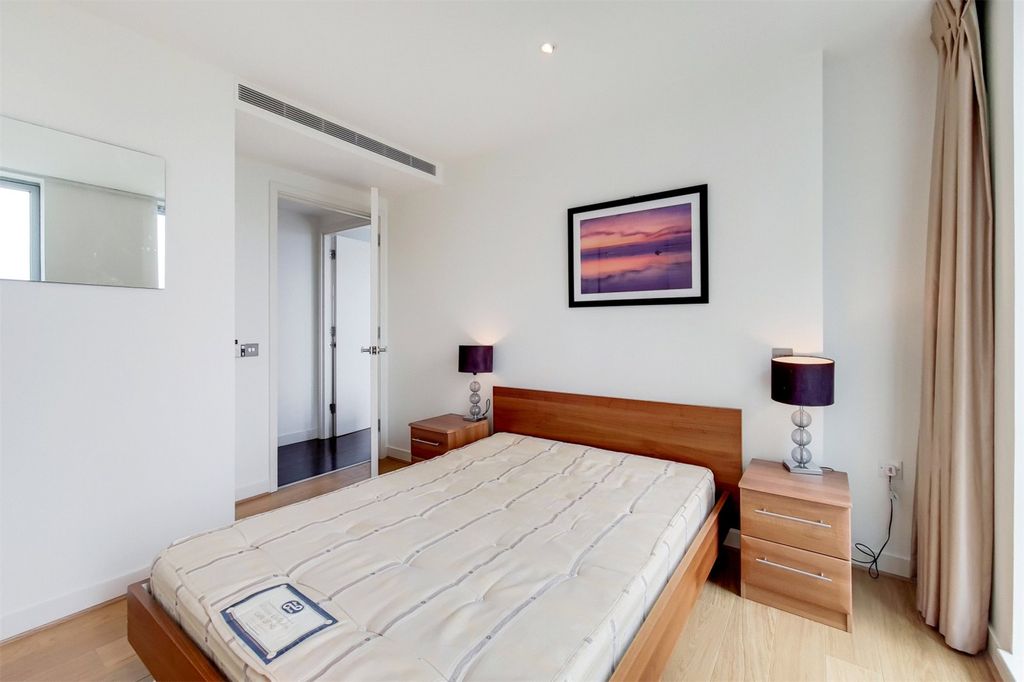Additional image 4 of 2 bed flat to rentPan Peninsula Square, London E14
