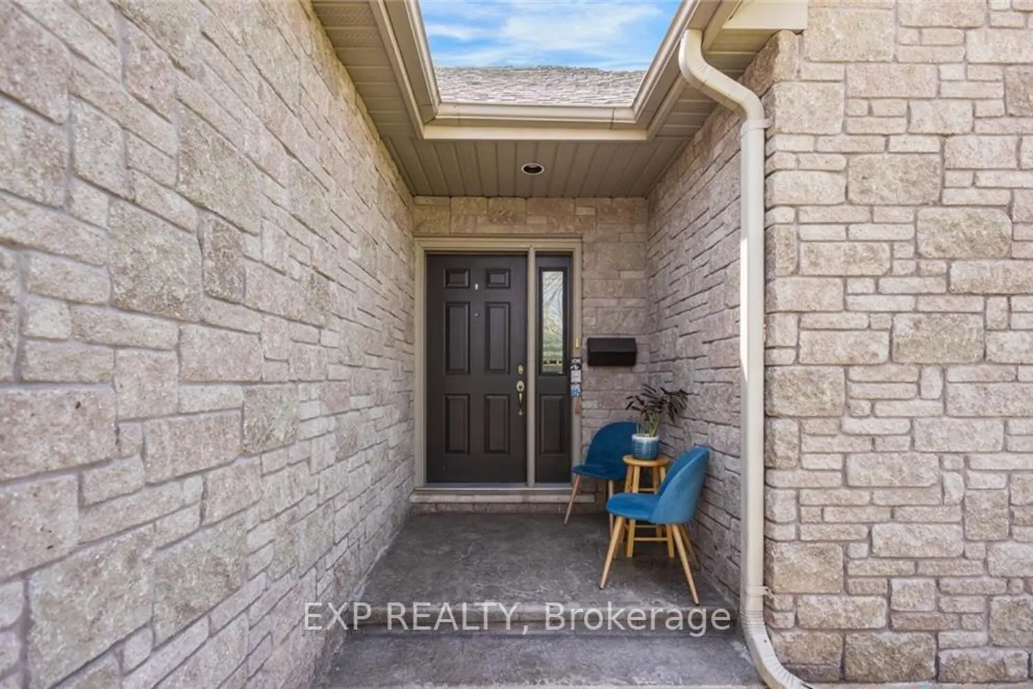 Additional image 2 of 483 Parrott Place