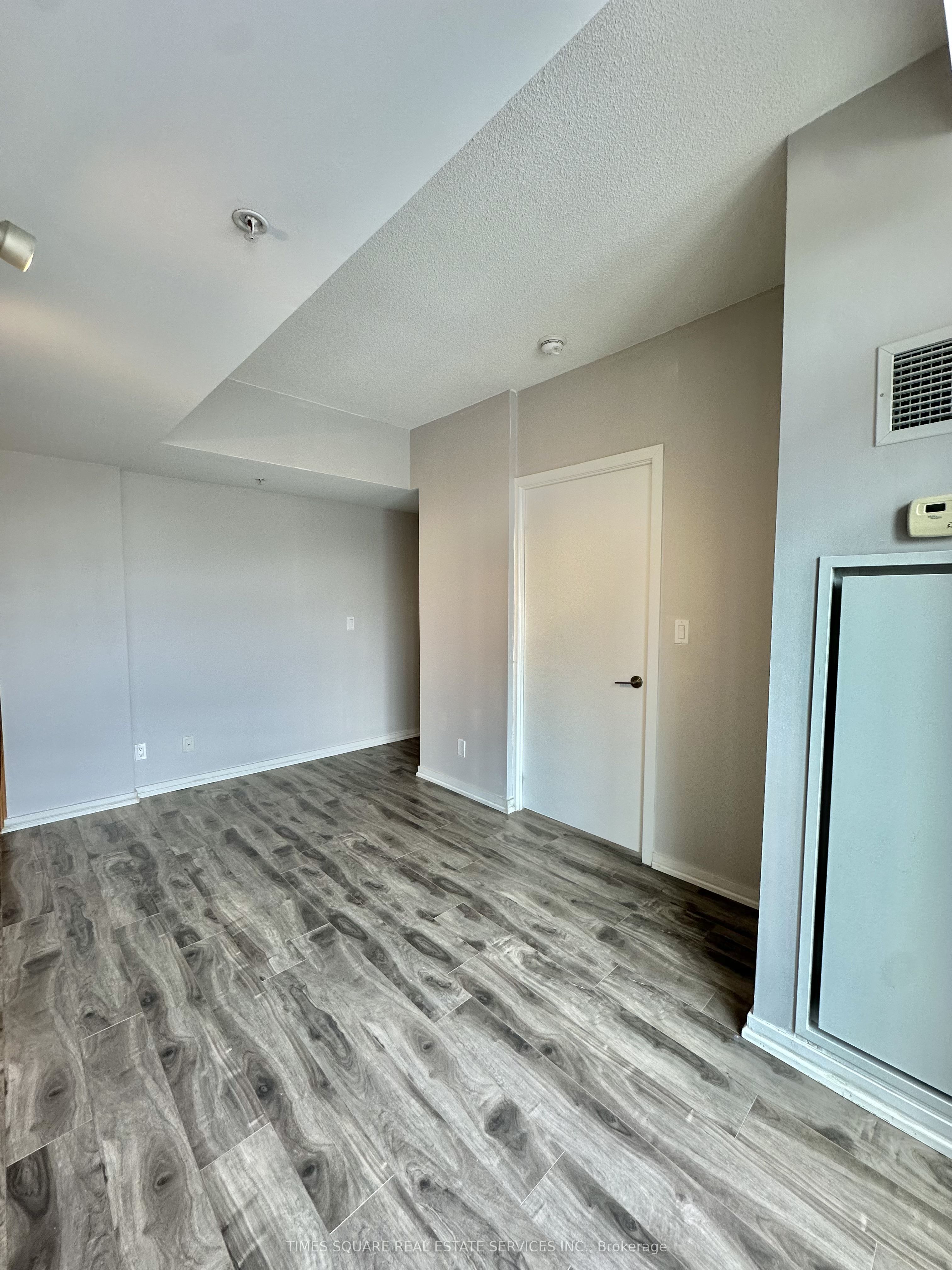 Additional image 3 of 640-68 Abell Street, Toronto, ON, M6J 0B1