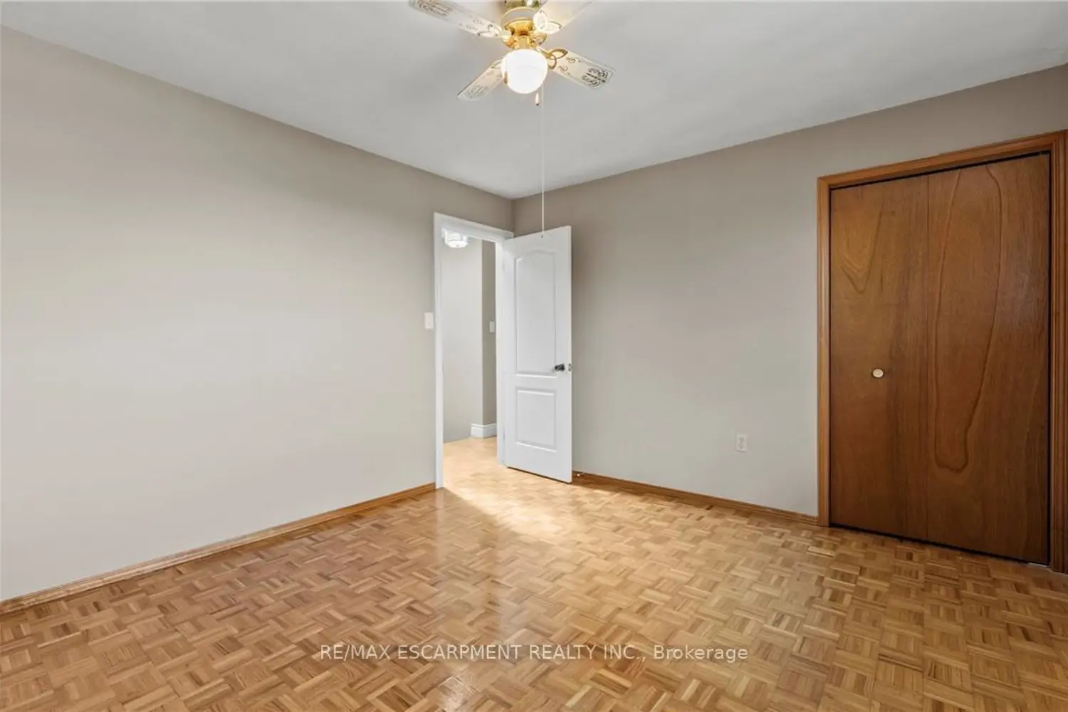 Additional image 8 of 14 Indian Crescent