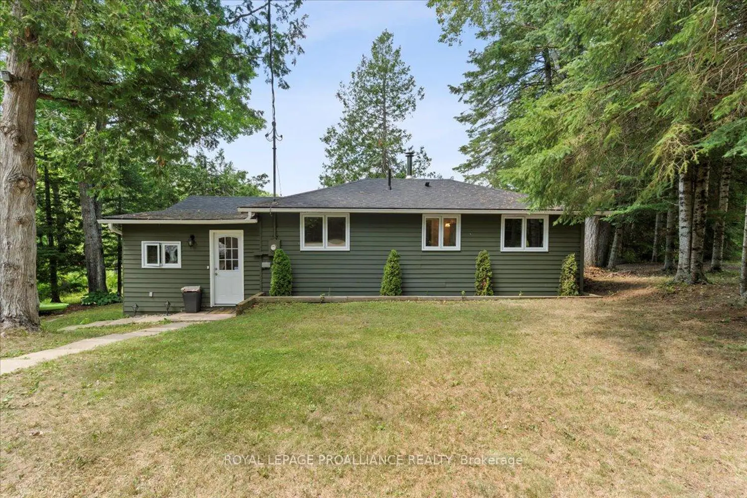 17 Halcomb Lane
