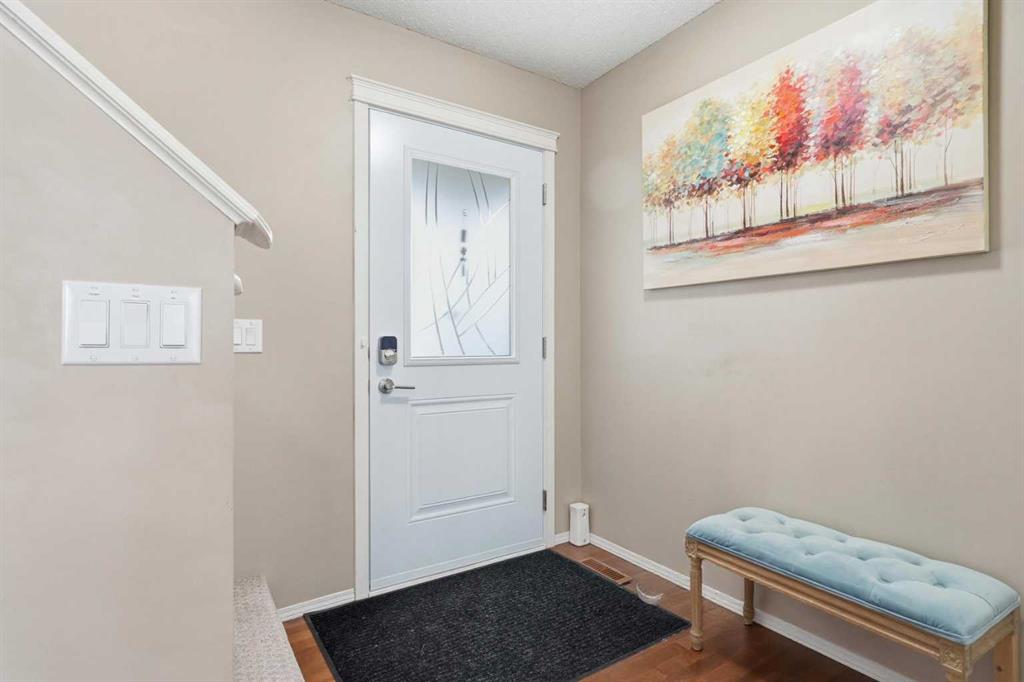 Additional image 4 of 78 Everglen Way SW, Calgary, AB, T2Y 5G3