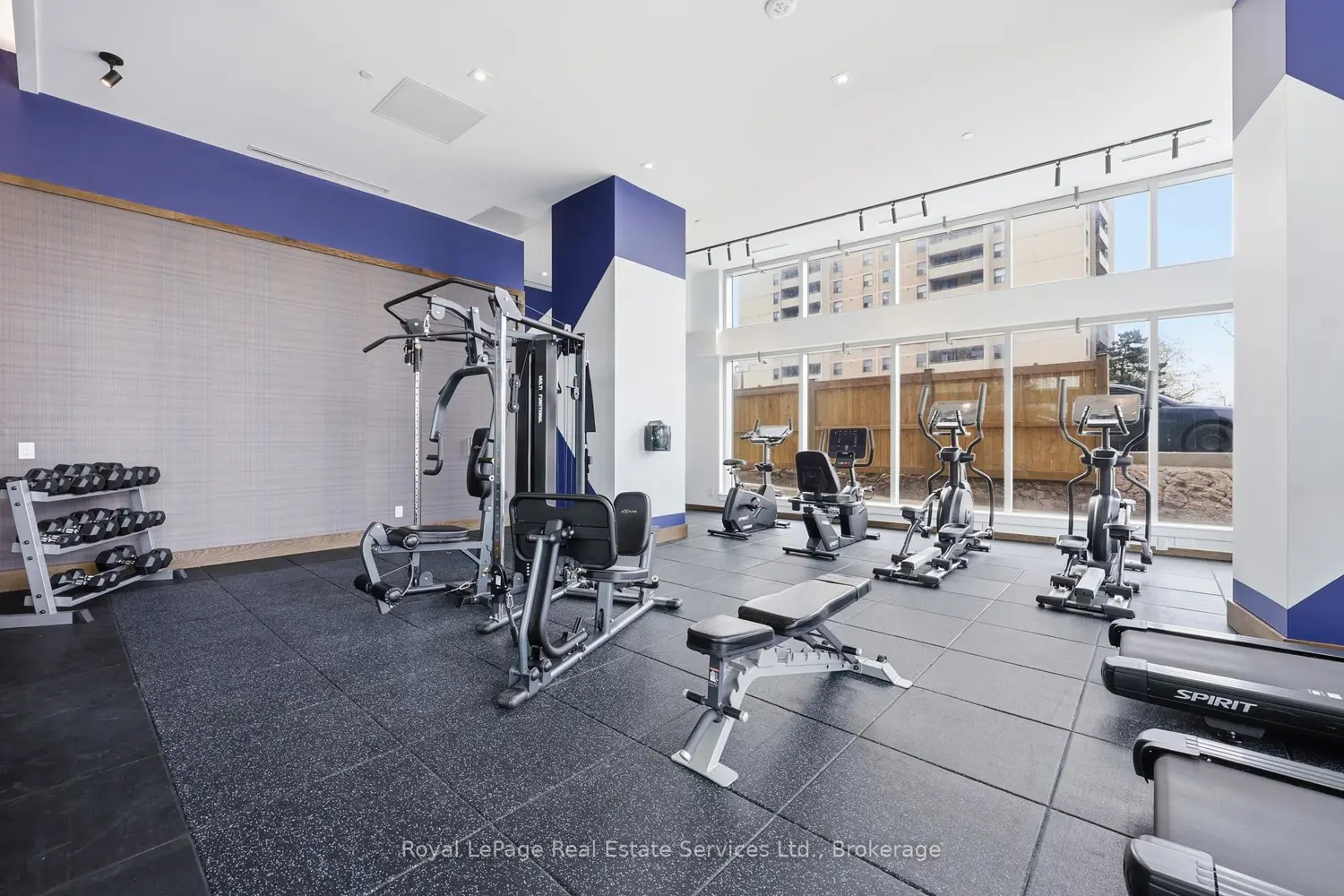 Additional image 15 of 2782 Barton Street 202