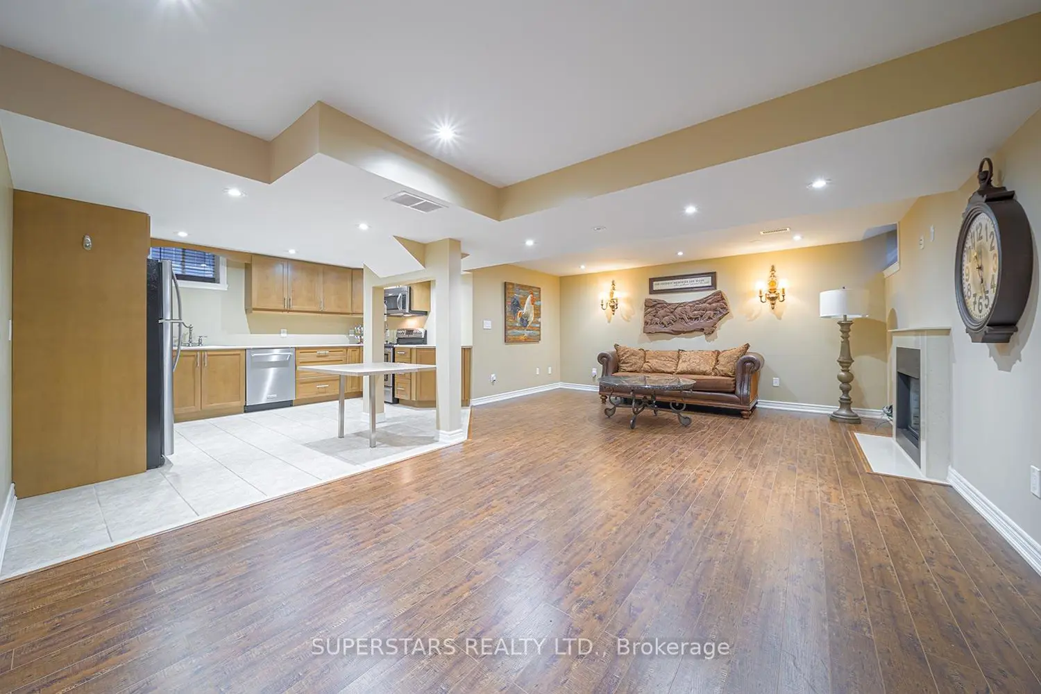 Additional image 14 of 166 Worthington Avenue