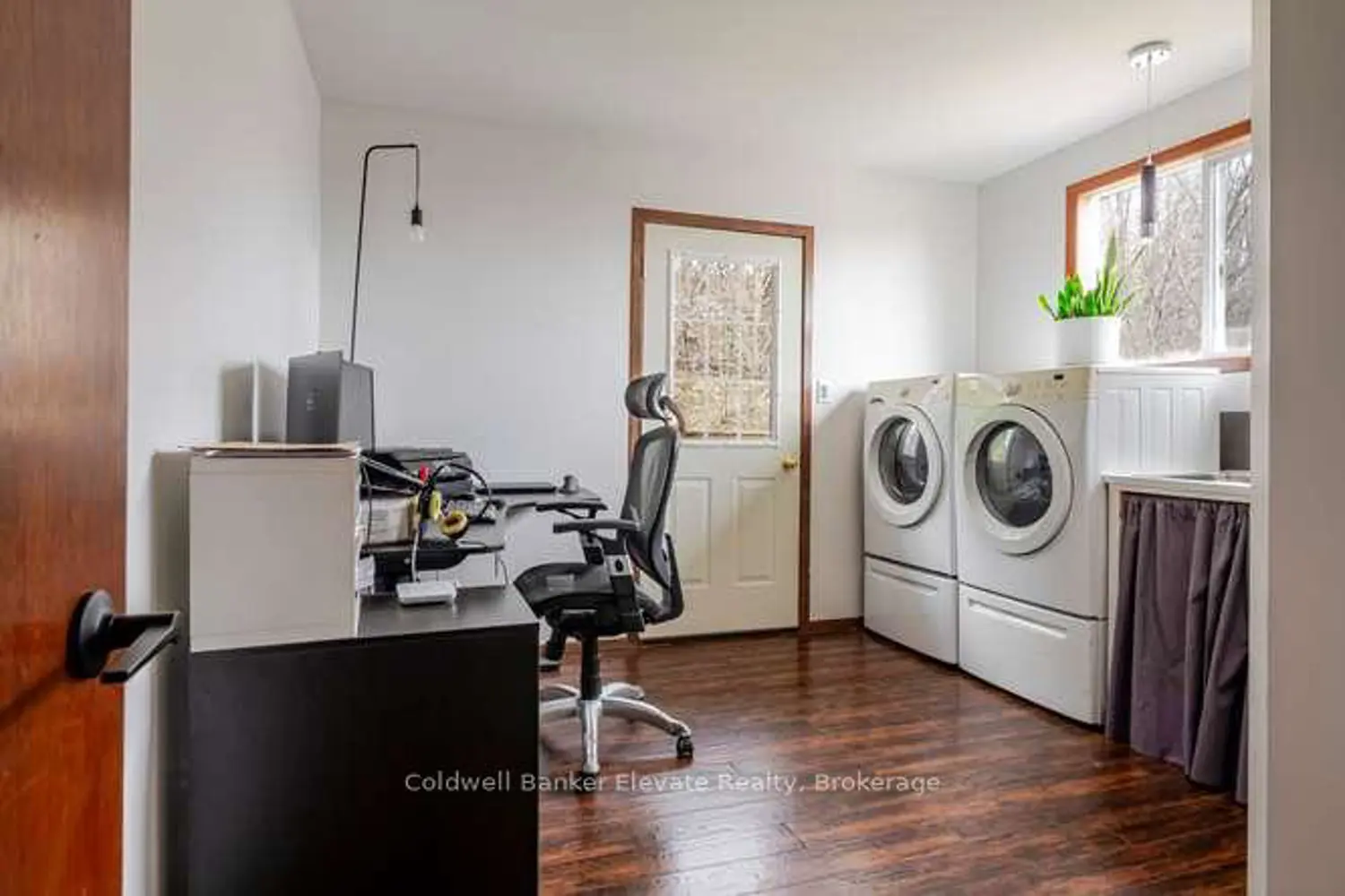 Additional image 11 of 150 Macintosh Drive