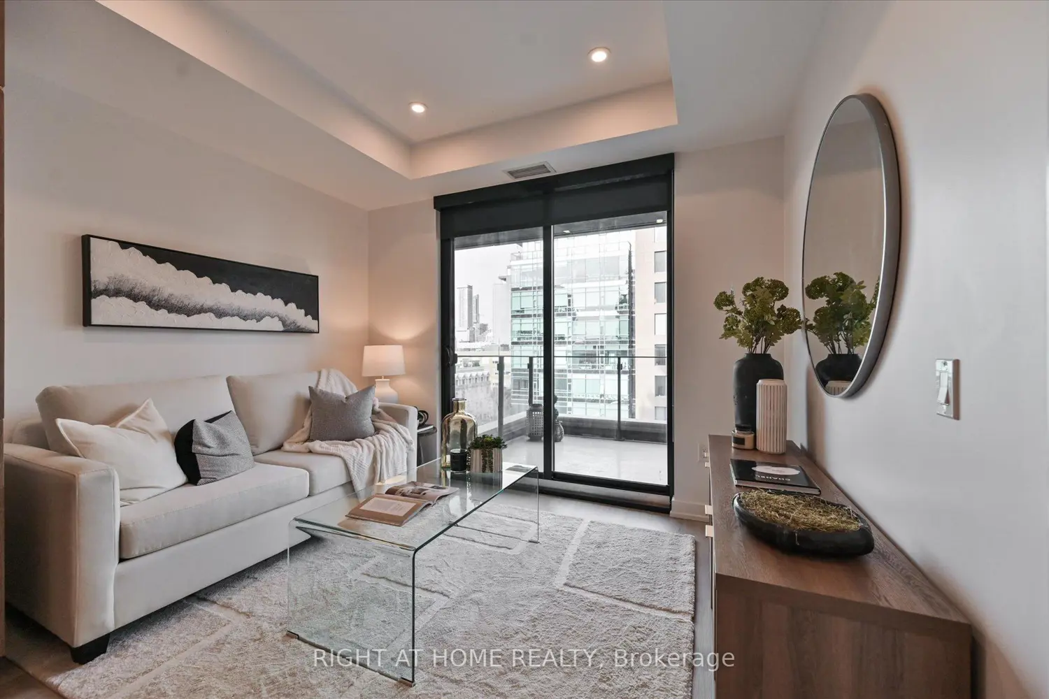 Additional image 10 of 505 Richmond Street 623