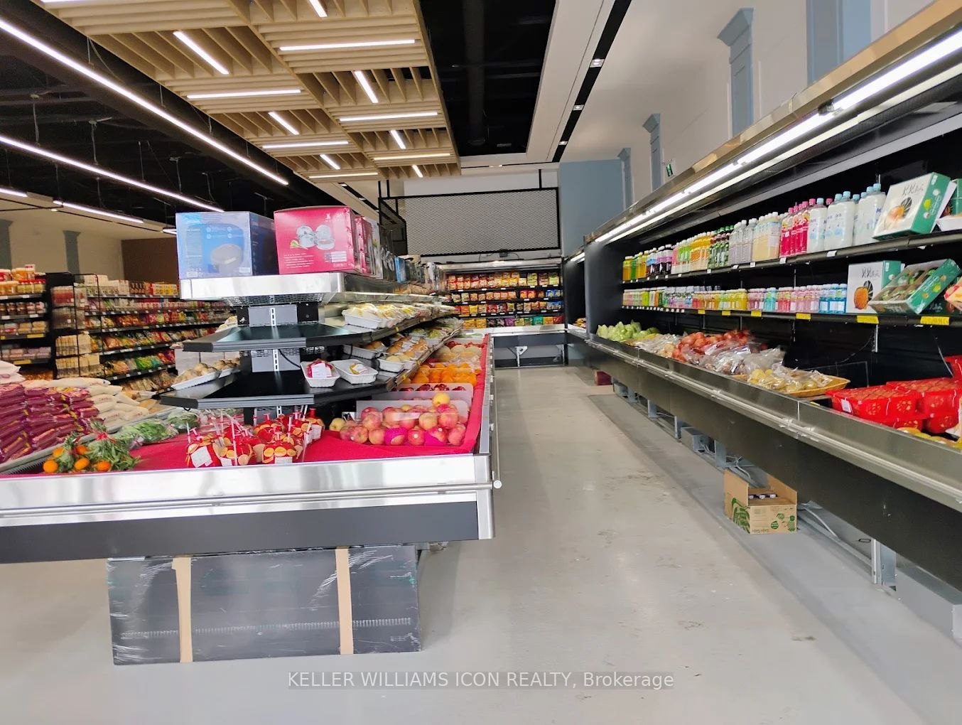 Additional image 3 of 1486 Merivale Road, Ottawa, ON, K2E 6Z5