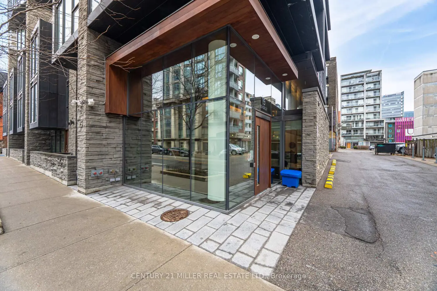 Additional image 4 of 15 Beverley Street 301