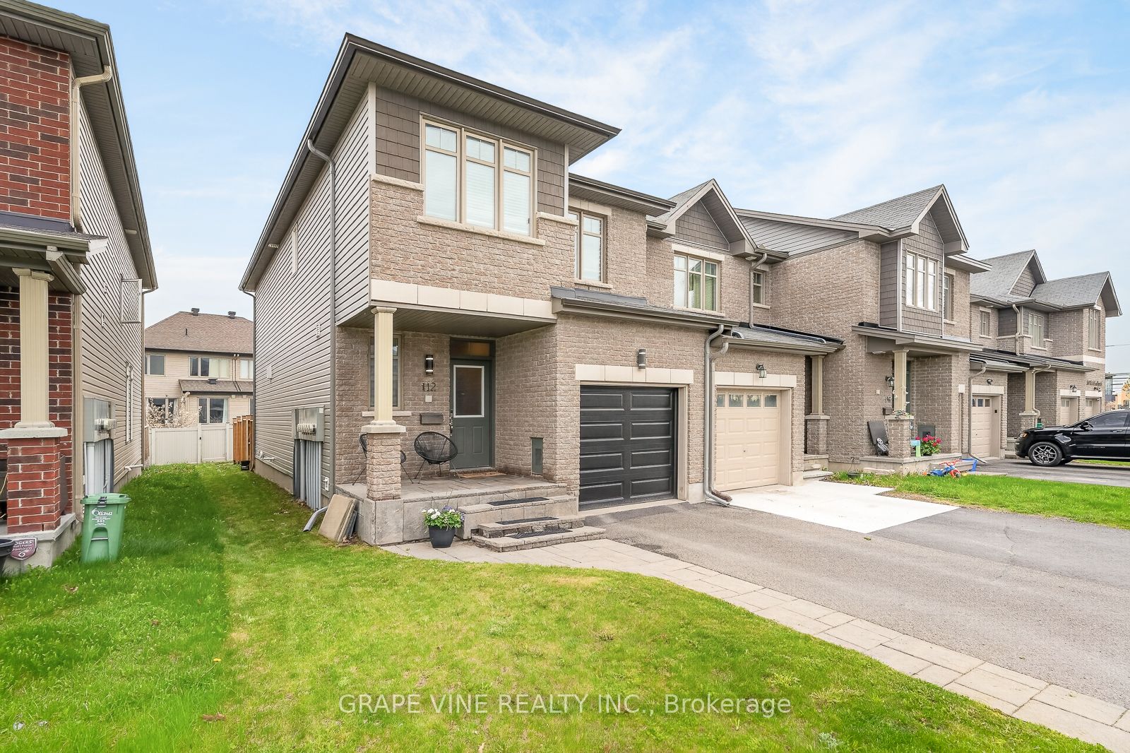 112 Hawkshaw Crescent, Ottawa, ON, K2J 0J6