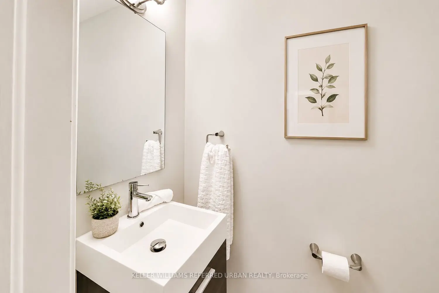 Additional image 8 of 2108 Lakeshore Road 2