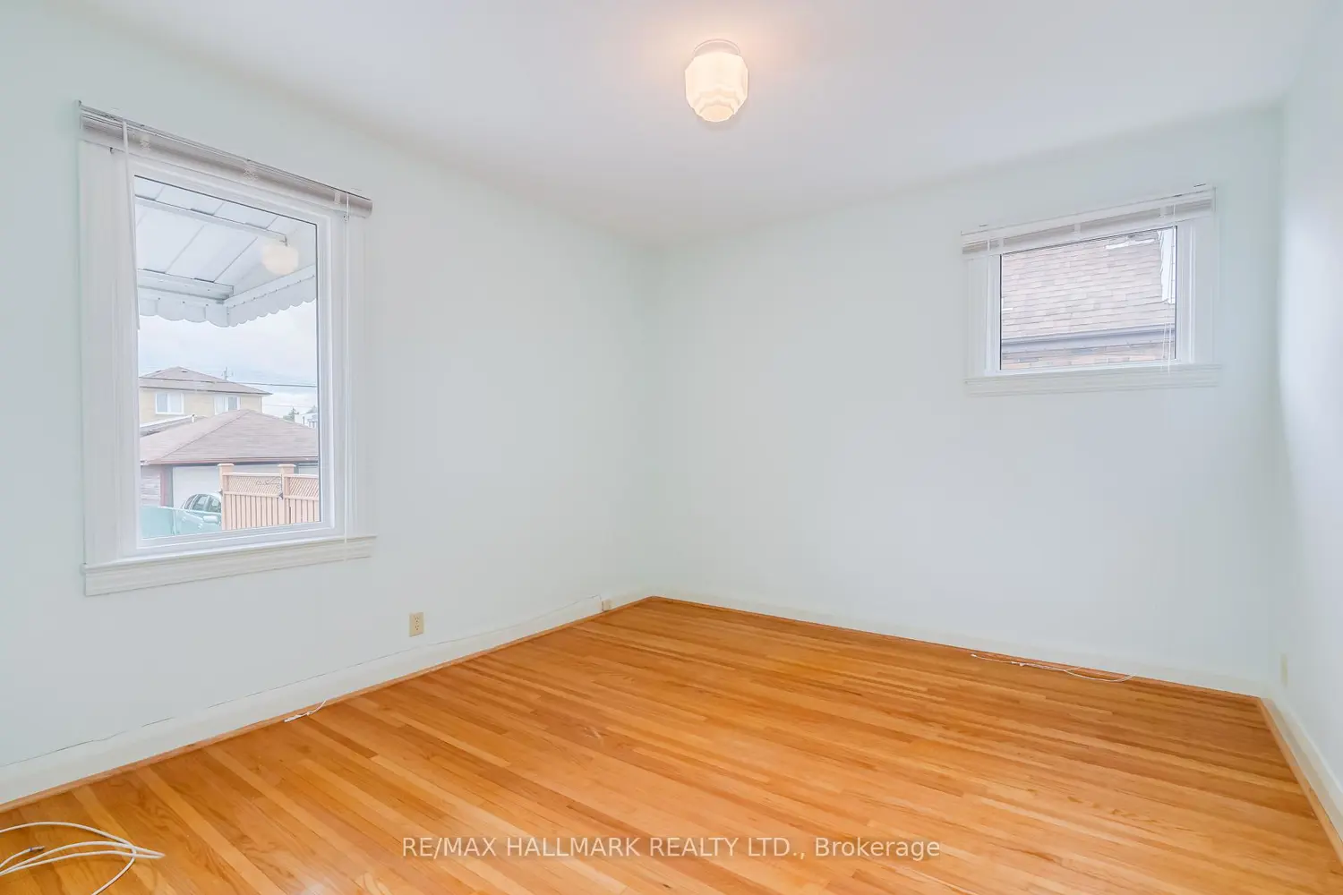Additional image 6 of 945 Glencairn Avenue