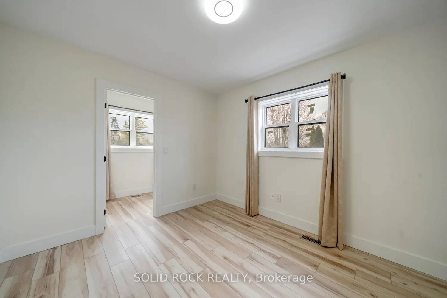 Additional image 15 of 781 Oliva Street