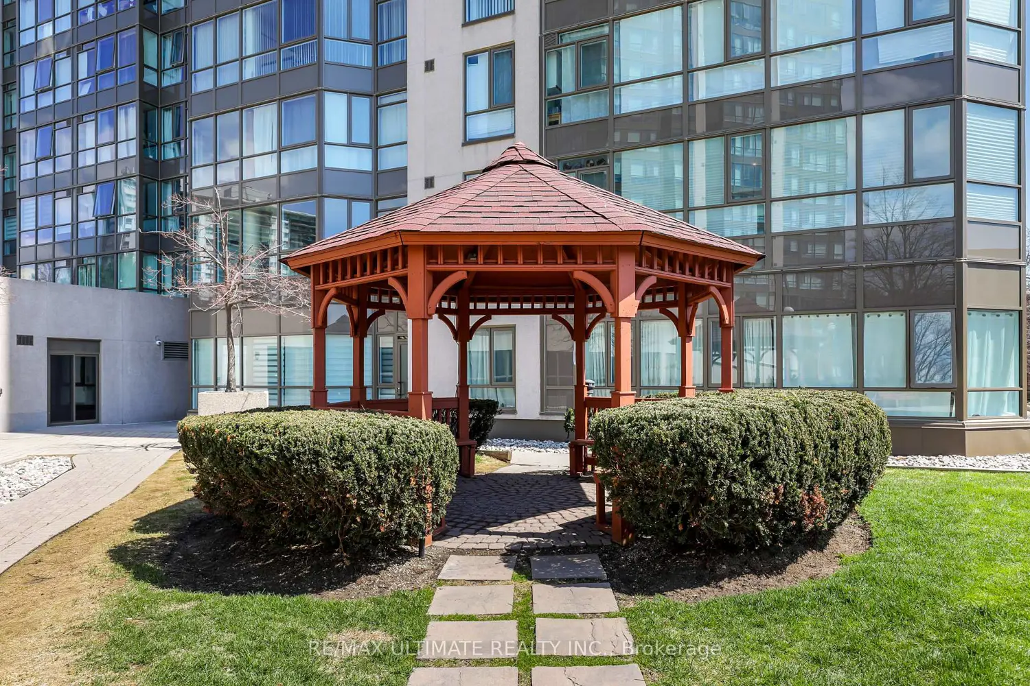 Additional image 19 of 3231 Eglinton Avenue 1205B