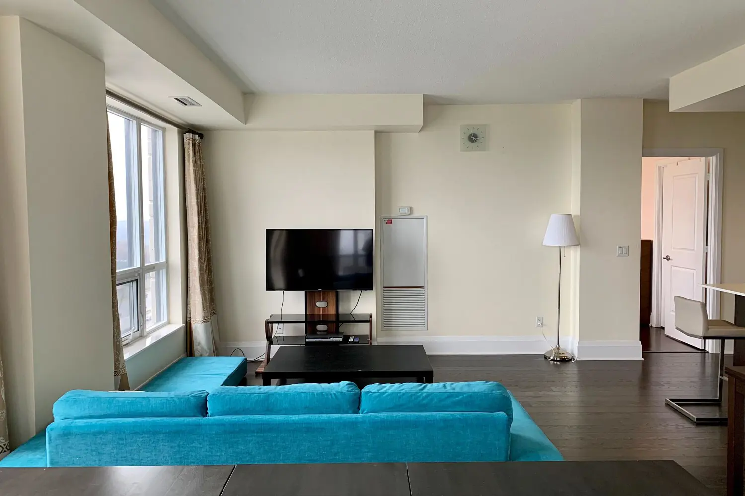 Additional image 11 of 100 Harrison Garden Boulevard 1322