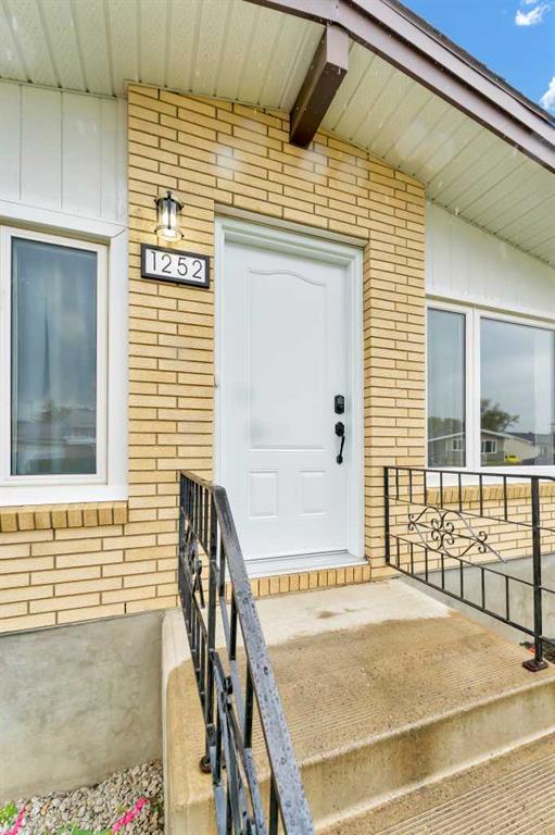 Additional image 4 of 1252 Crockford Crescent NW, Medicine Hat, AB, T1A 7C4