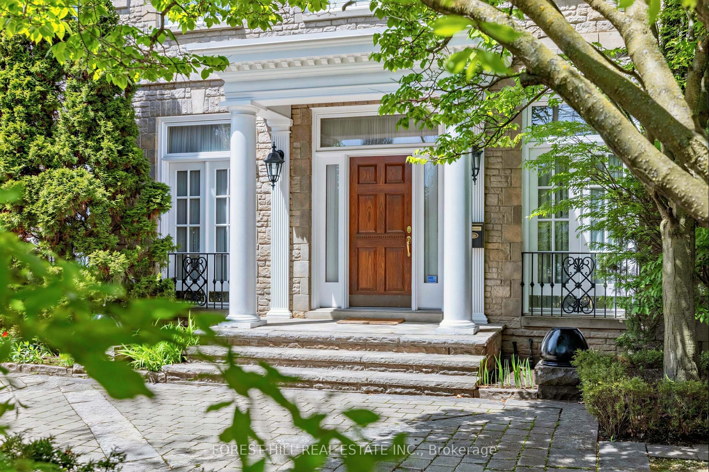 Additional image 3 of 44 Cotswold Crescent, Toronto, ON, M2P 1N2