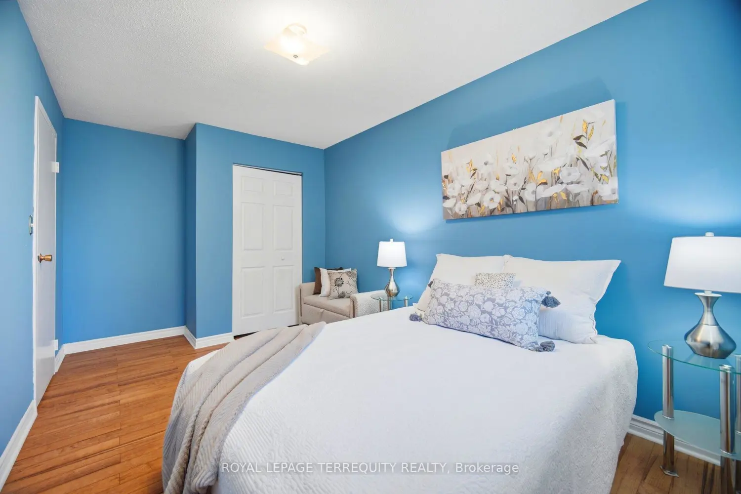 Additional image 11 of 325 Mary Street 3